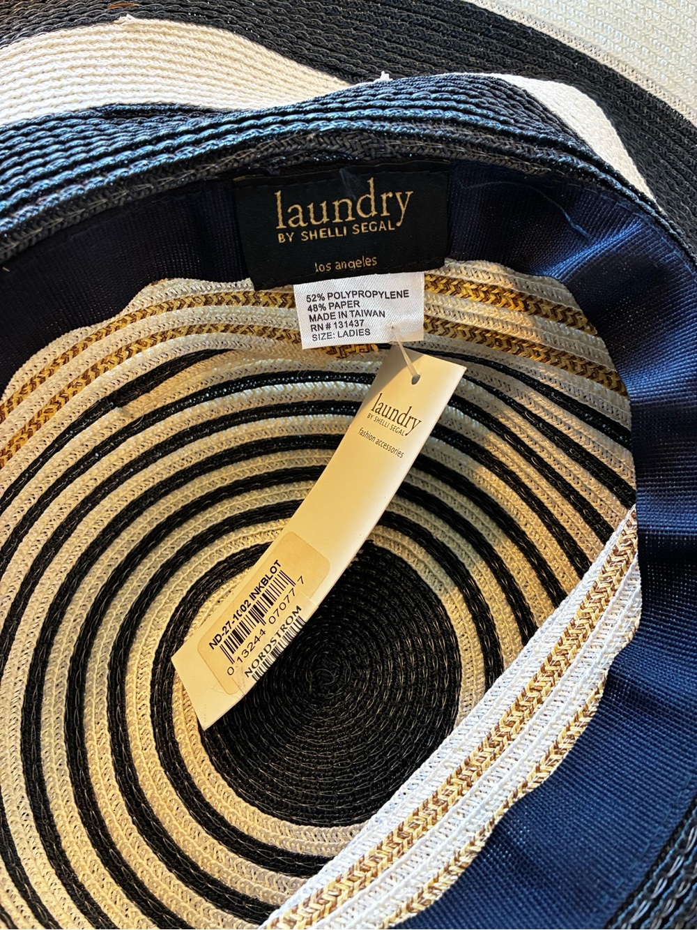 NWT Laundry by Shelli Segal 17” Oversized Wide Brim Sun Hat Navy White - Picture 5 of 6